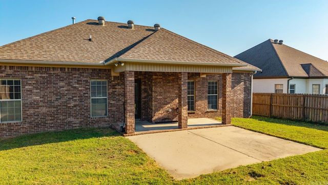 14 Oak Tree Circle, Conway, AR 72032