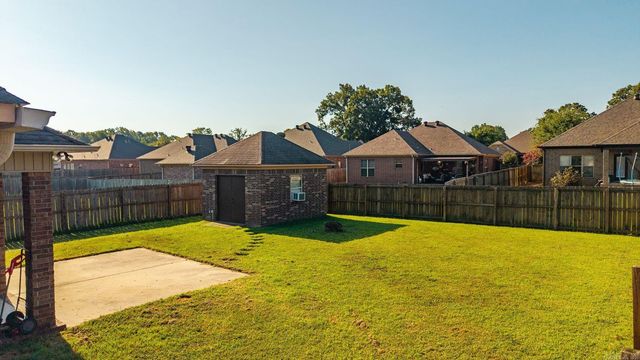 14 Oak Tree Circle, Conway, AR 72032