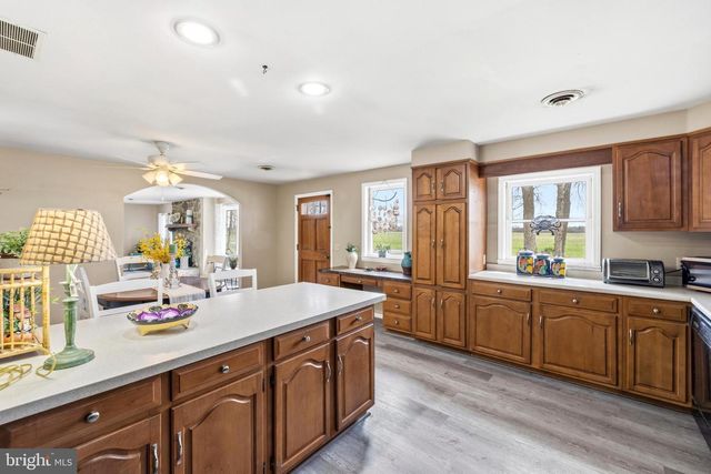 6446 SUICIDE BRIDGE RD, Hurlock, MD 21643