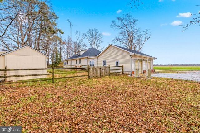 6446 SUICIDE BRIDGE RD, Hurlock, MD 21643