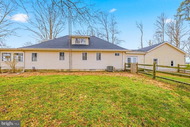 6446 SUICIDE BRIDGE RD, Hurlock, MD 21643