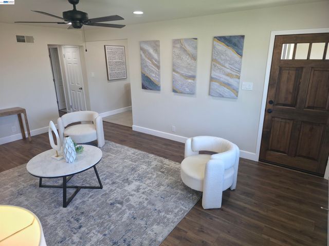 41328 Thurston St, Fremont, CA 94538