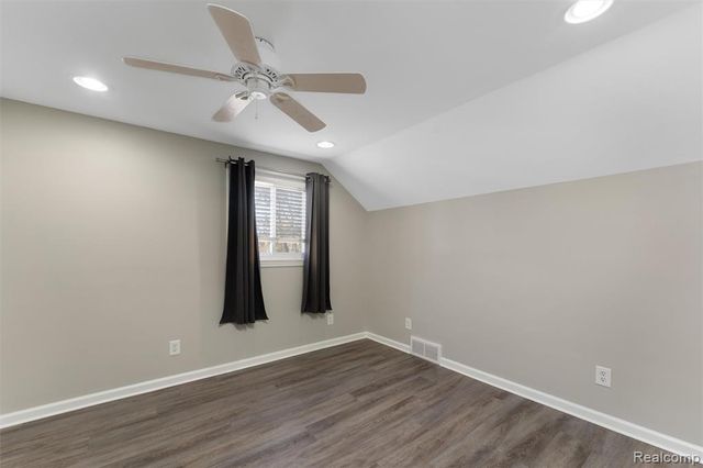 22761 Melrose Avenue, Eastpointe, MI 48021