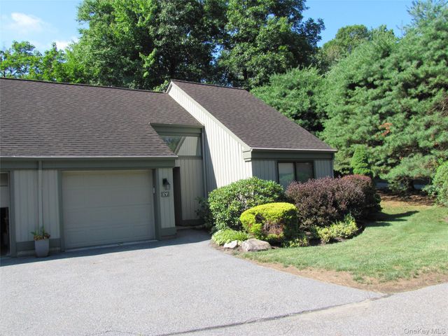 571 Heritage Hills F, Somers, NY 10589