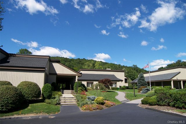 571 Heritage Hills F, Somers, NY 10589