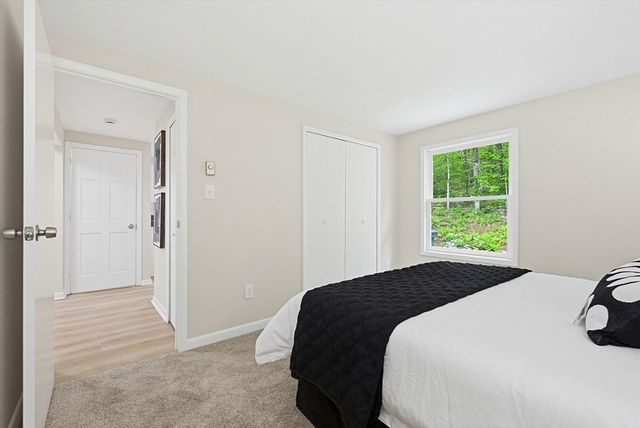 6 Bond Rd, Charlton, MA 01507
