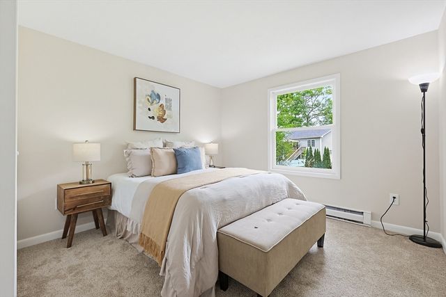6 Bond Rd, Charlton, MA 01507