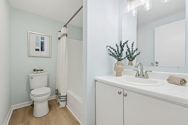 6 Bond Rd, Charlton, MA 01507