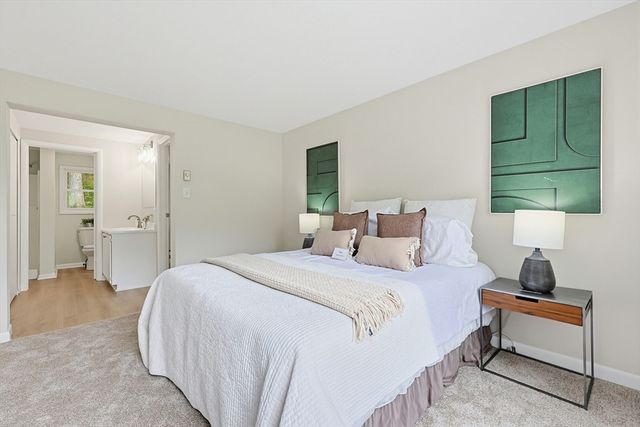 6 Bond Rd, Charlton, MA 01507