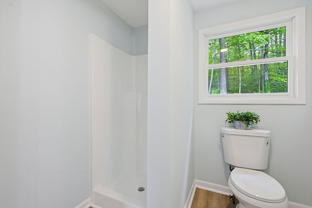 6 Bond Rd, Charlton, MA 01507