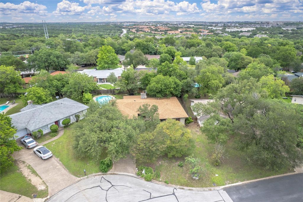 704 Jetta CT, Austin, TX 78753