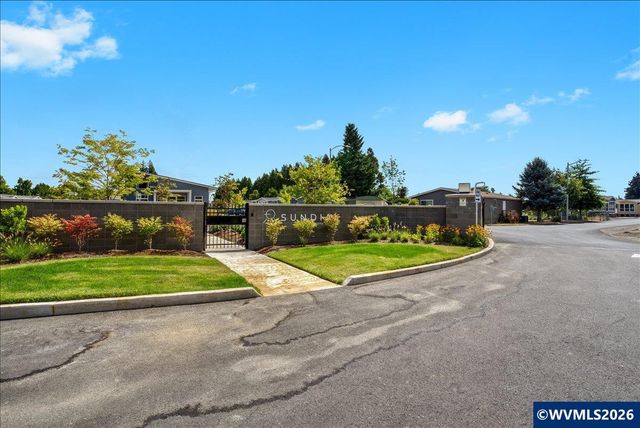 2200 Lancaster #14A Dr SE 14A, Salem, OR 97317