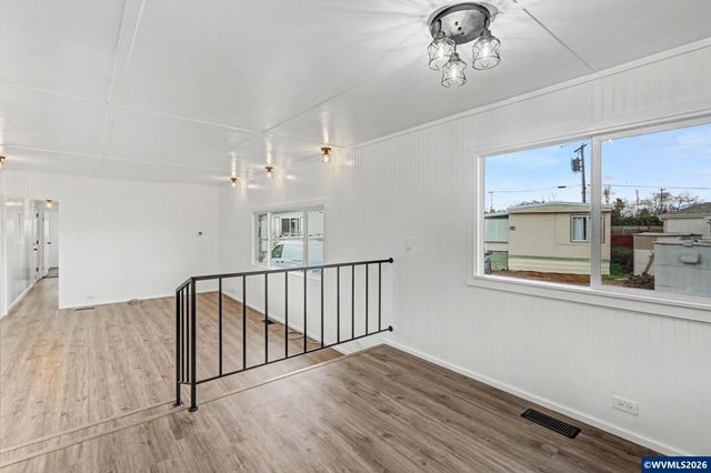 2200 Lancaster #14A Dr SE 14A, Salem, OR 97317