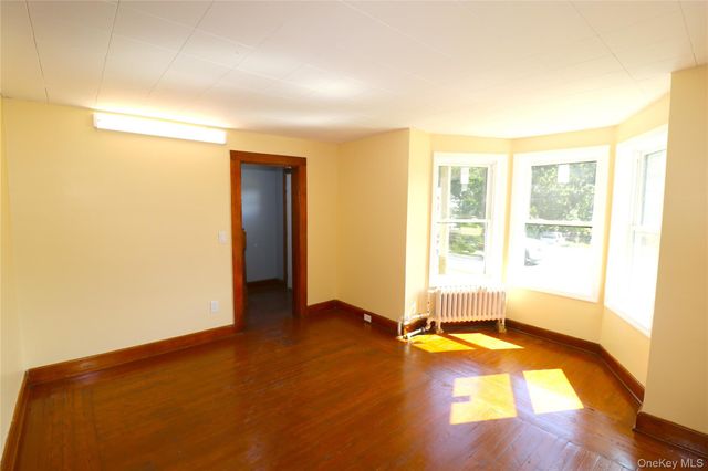 375 Route 304, Bardonia, NY 10954
