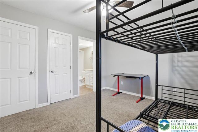 612 Mountain View Way, Lehman Twp, PA 18324