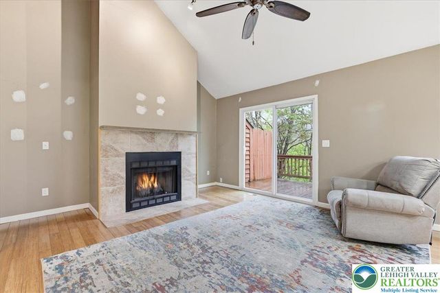 612 Mountain View Way, Lehman Twp, PA 18324