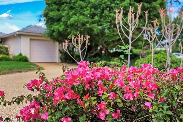 330 BALD EAGLE DR 2, Naples, FL 34105