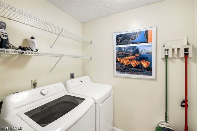 330 BALD EAGLE DR 2, Naples, FL 34105