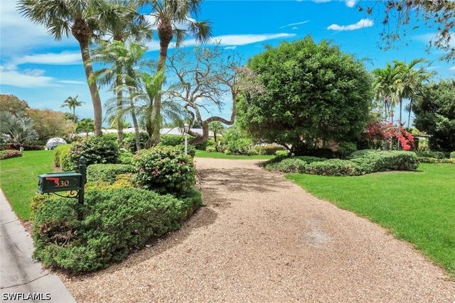 330 BALD EAGLE DR 2, Naples, FL 34105