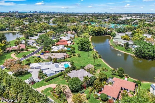 330 BALD EAGLE DR 2, Naples, FL 34105