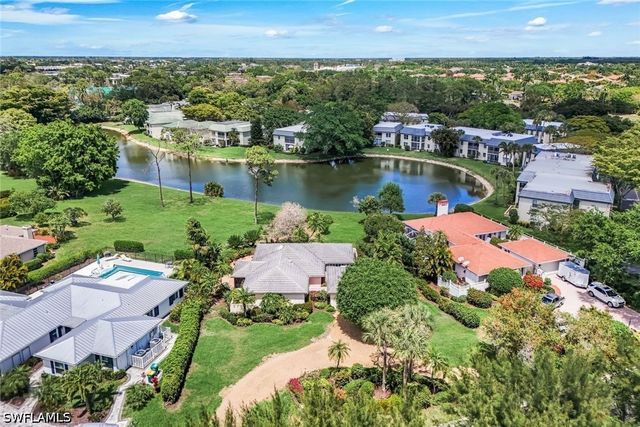 330 BALD EAGLE DR 2, Naples, FL 34105