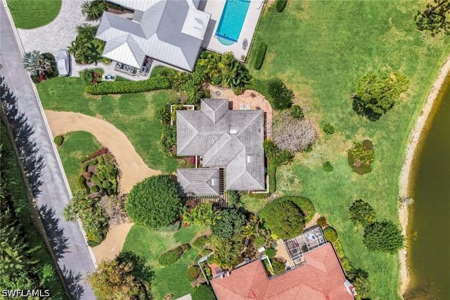 330 BALD EAGLE DR 2, Naples, FL 34105