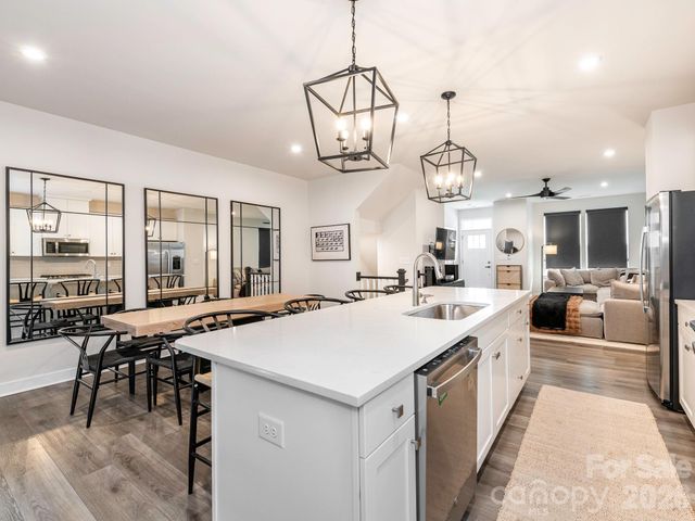 9420 Mallard Mills Drive, Charlotte, NC 28262