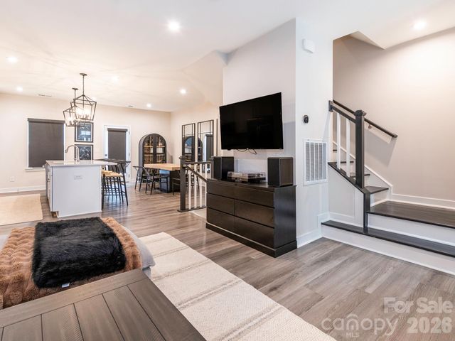 9420 Mallard Mills Drive, Charlotte, NC 28262