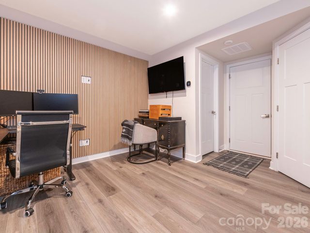 9420 Mallard Mills Drive, Charlotte, NC 28262