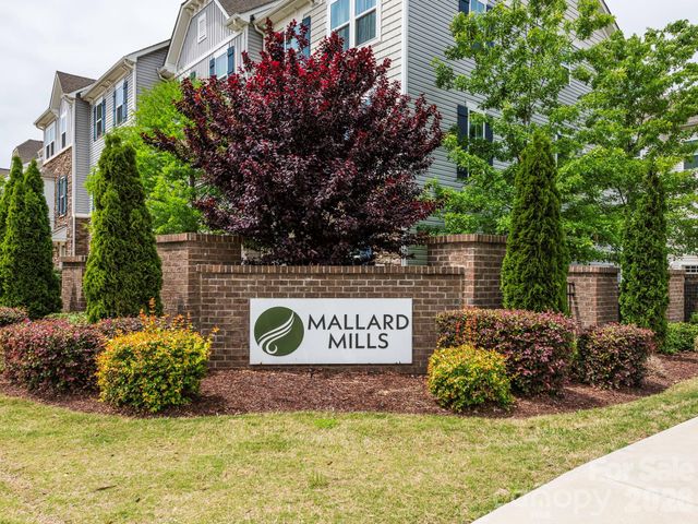 9420 Mallard Mills Drive, Charlotte, NC 28262