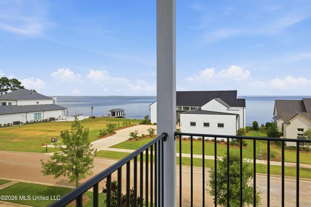 124 N Natchez Drive, Madison, MS 39110