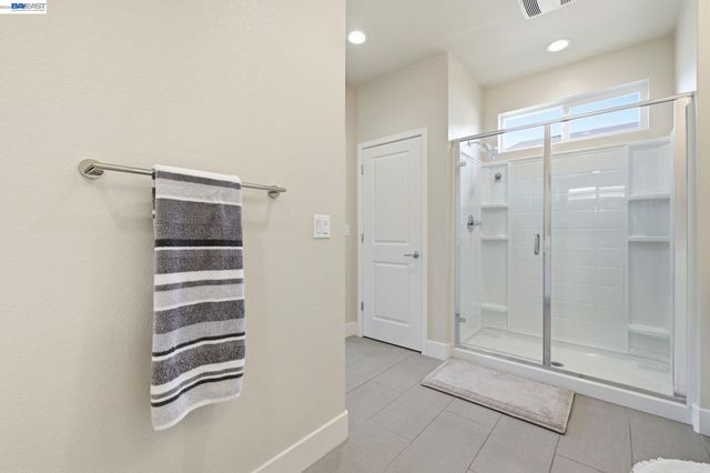5444 Gray Pine Way, Antioch, CA 94531