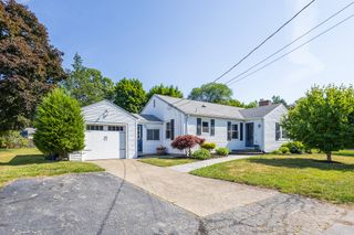 40 Greenfield Road, Cumberland, RI 02846
