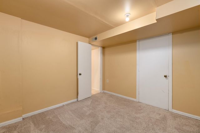 6707 E Pepperwood Ct, Wichita, KS 67226