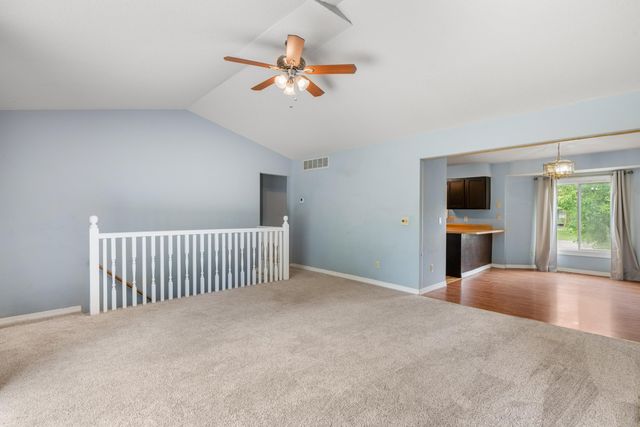 6707 E Pepperwood Ct, Wichita, KS 67226