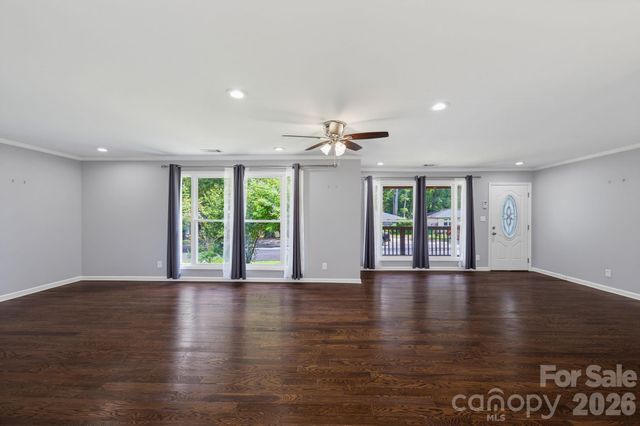 1742 Herrin Avenue, Charlotte, NC 28205