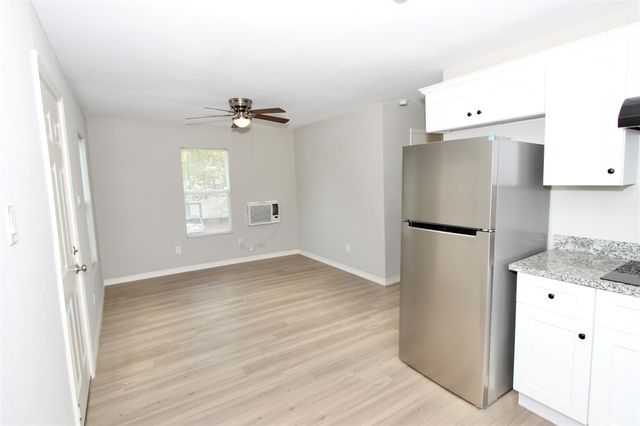 1401 5th Street 210, Rosenberg, TX 77471