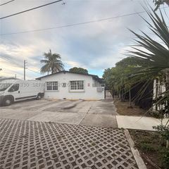 1273 NW 24th St, Miami, FL 33142