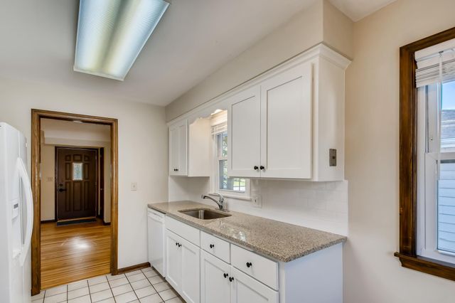 7428 16th Avenue S, Richfield, MN 55423