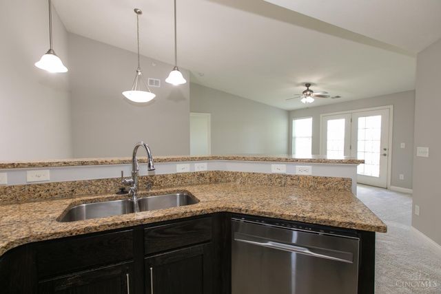 3110 Grand Falls Boulevard, Deerfield Twp., OH 45039