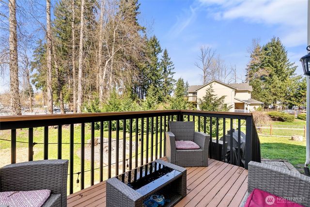 35616 94th Avenue S, Yelm, WA 98558