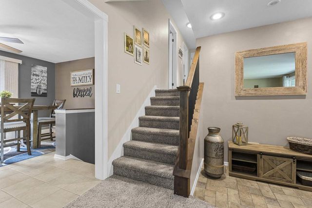 1396 PONDEROSA AVENUE, Green Bay, WI 54313