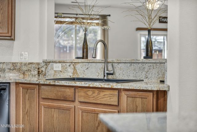 519 N Sand Crane Circle, Sparks, NV 89436