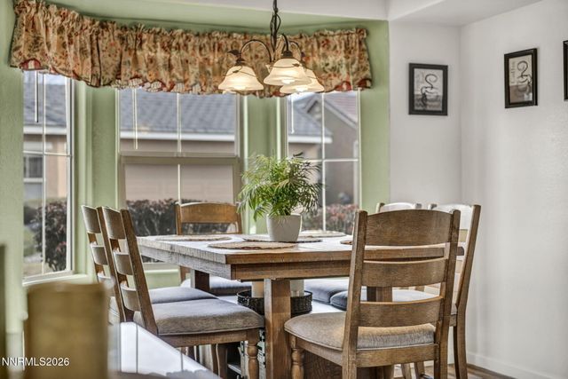 519 N Sand Crane Circle, Sparks, NV 89436