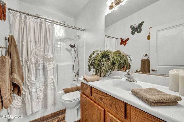 519 N Sand Crane Circle, Sparks, NV 89436