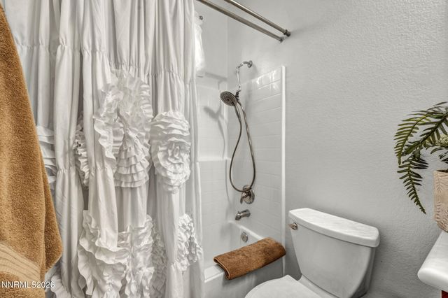 519 N Sand Crane Circle, Sparks, NV 89436