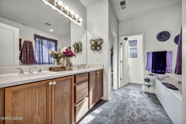 519 N Sand Crane Circle, Sparks, NV 89436