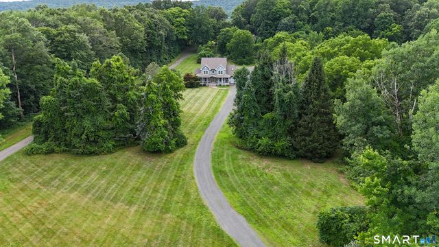 904 South Grand Street, East Granby, CT 06026