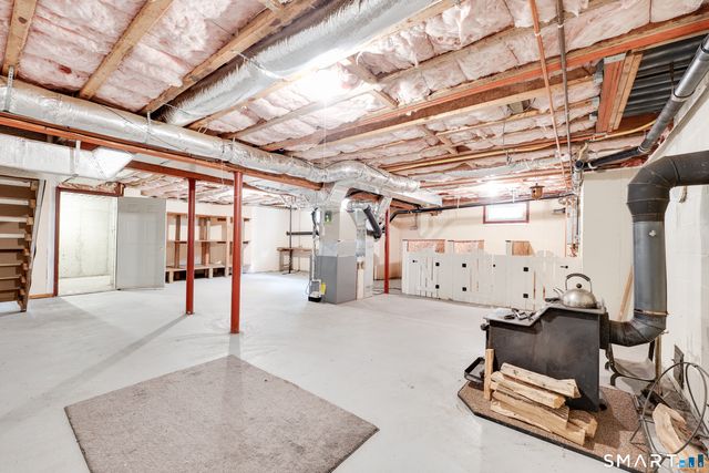 904 South Grand Street, East Granby, CT 06026