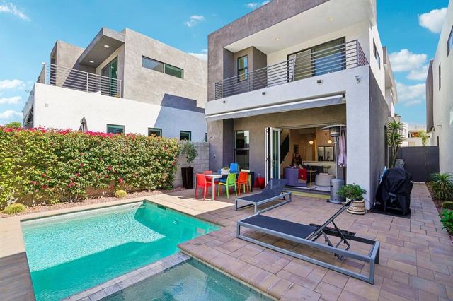 2699 Majestic Way, Palm Springs, CA 92262